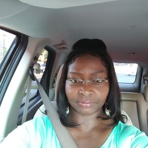 Meet your Posher, Regina